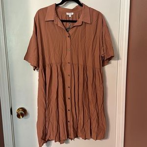 Button dress. Pretty fall color. Size large